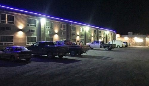 Travelodge By Wyndham Rosetown Екстер'єр фото